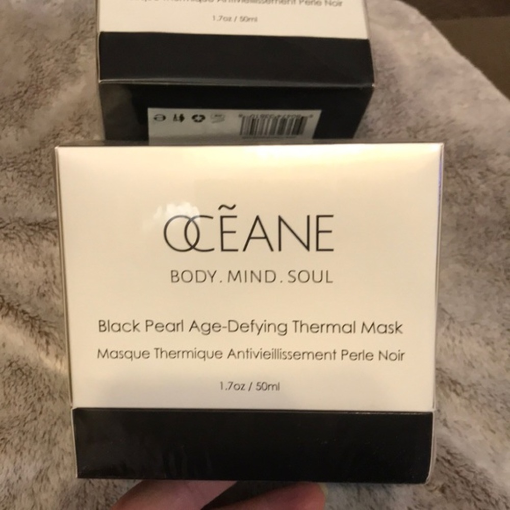 Oceane Black Pearl Age Defying Cream NIB Sealed